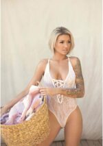 Koronkowe body typu thong teddy – białe - obrazek 5