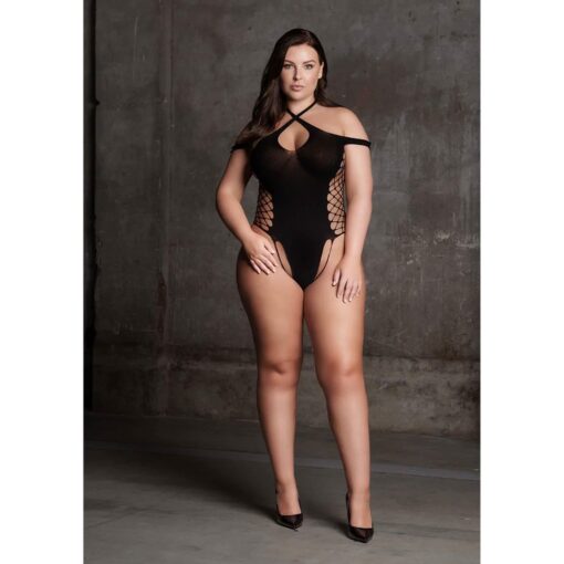Leda xiii - body with crossed neckline and off shoulder straps - plus size - obrazek 5