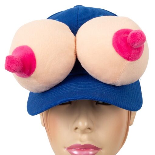 Baseball cap boobs - obrazek 2