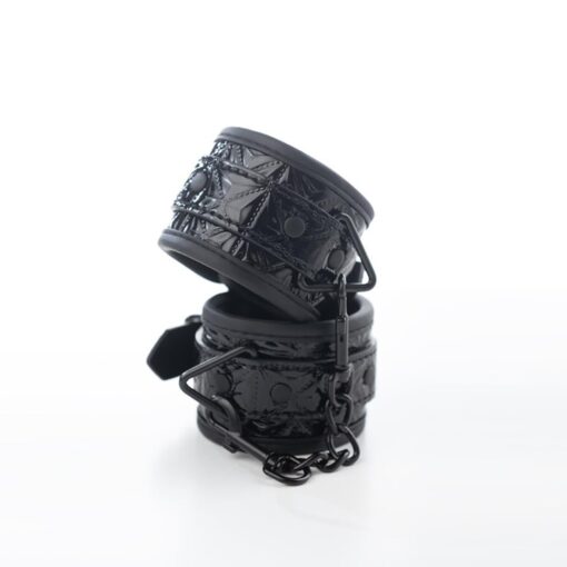 Wrist cuffs - obrazek 4