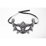 Flexible mask perfect for masquerade - obrazek 2